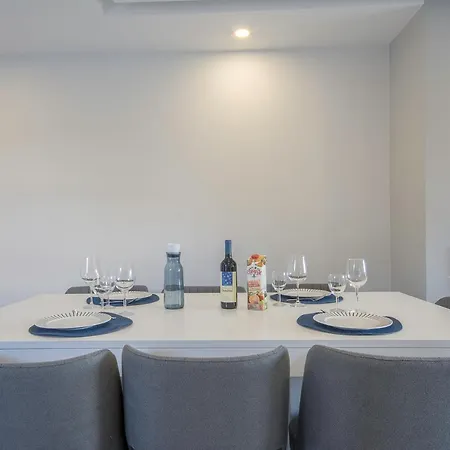 Summer Semesterbostad