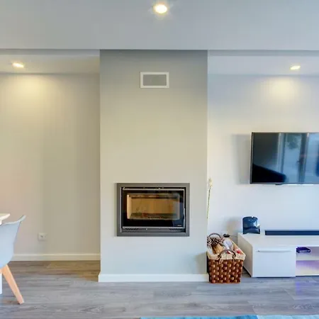 Summer Fernão Ferro